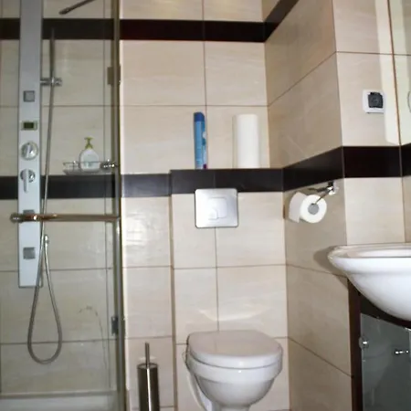 Apartament Na Swietojanskiej 公寓 *